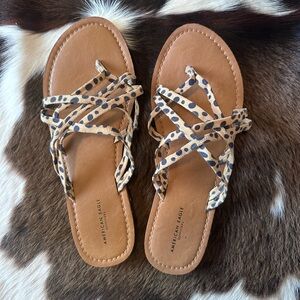 American Eagle Sandals